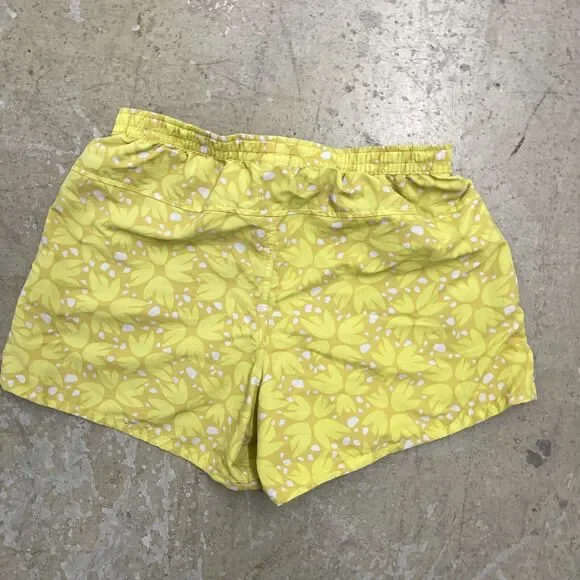Patagonia Shorts Womens Medium Yellow Floral Barely Baggies 57058 No Liner AOP - Picture 16 of 16
